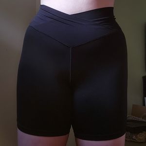 Aerie Chill Crossover High Waist Bike Shorts Stretch Yoga Black